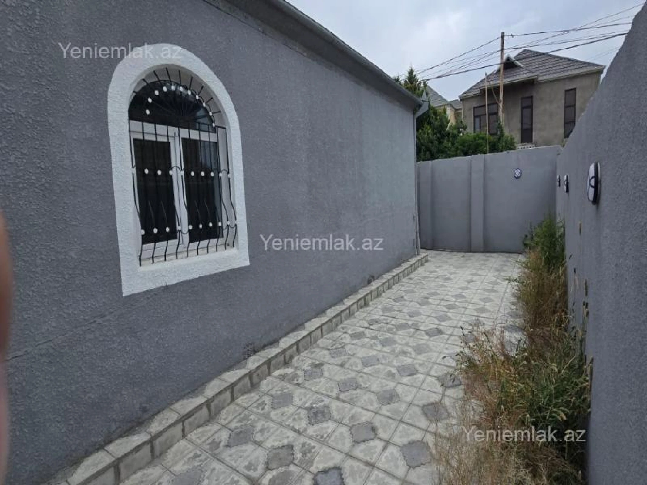 Satılır 3 otaqlı həyət evi 150 m²