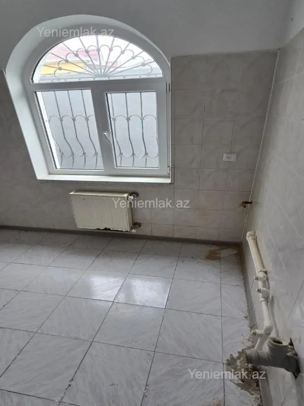 Satılır 3 otaqlı həyət evi 150 m²