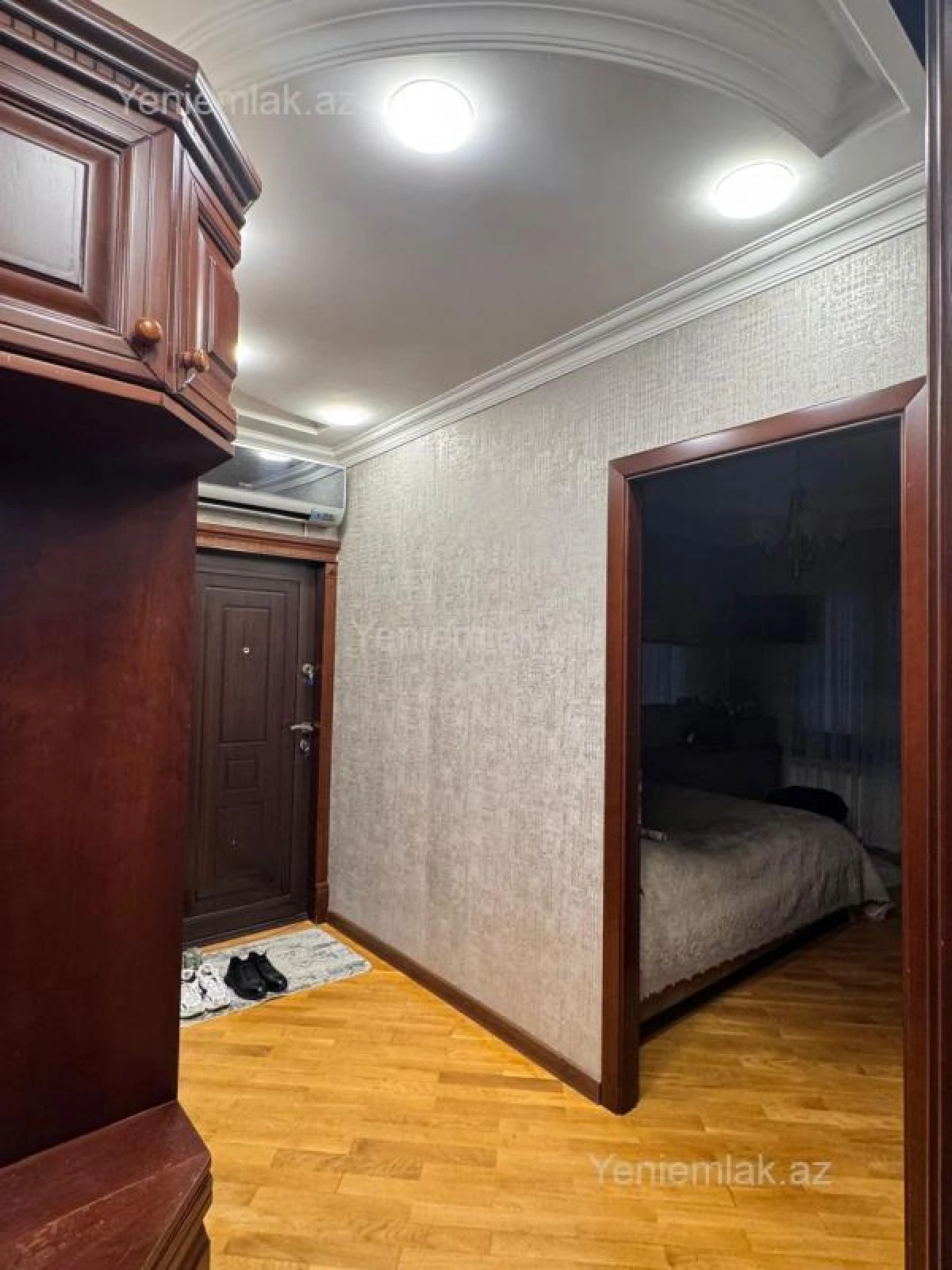 Satılır 4 otaqlı köhnə tikili 85 m²