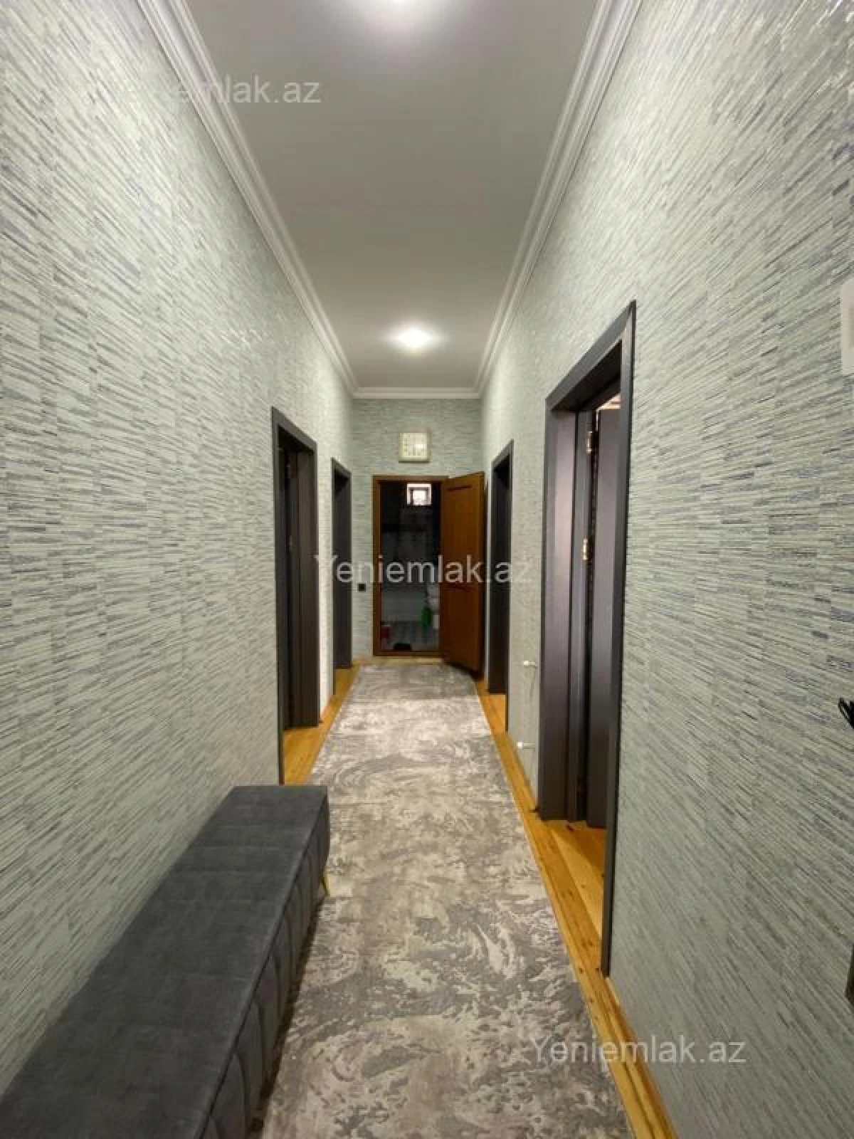 Satılır 3 otaqlı həyət evi 200 m²
