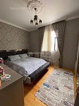 Satılır 3 otaqlı həyət evi 200 m²