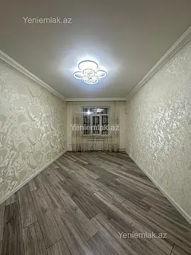 Satılır 4 otaqlı köhnə tikili 100 m²