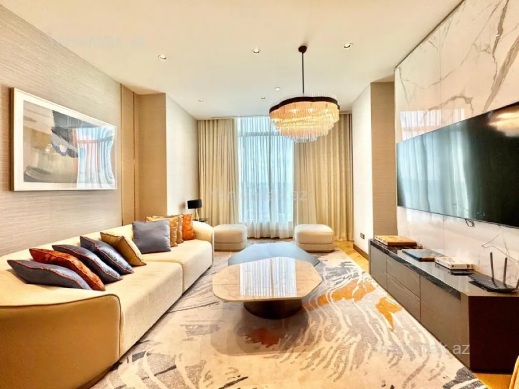 Satılır 2 otaqlı yeni tikili 95 m²