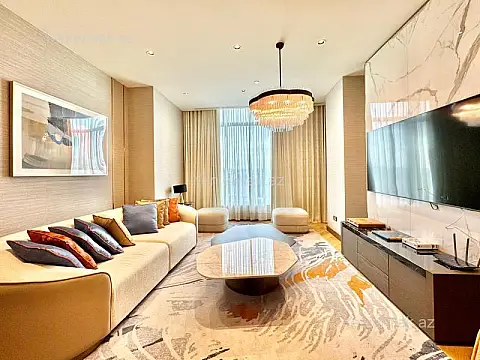 Satılır 2 otaqlı yeni tikili 95 m²