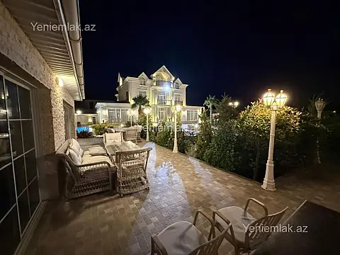Satılır 7 otaqlı həyət evi 760 m²
