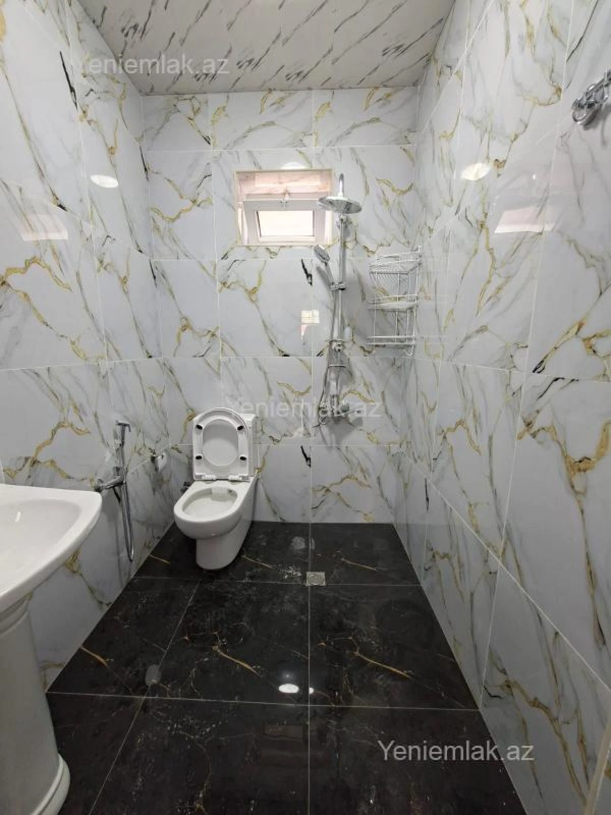 Satılır 4 otaqlı həyət evi 120 m²