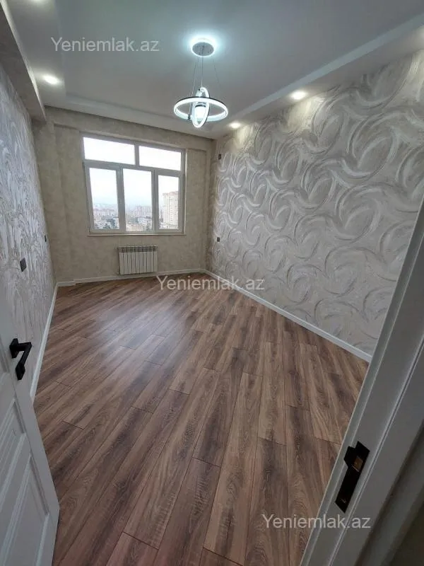 Satılır 3 otaqlı yeni tikili 90 m²