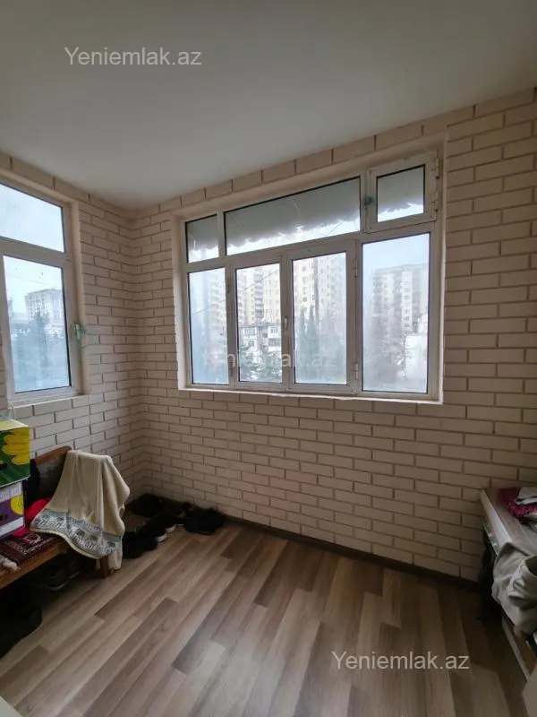 Satılır 2 otaqlı köhnə tikili 50 m²