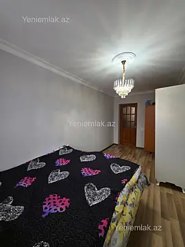 Satılır 2 otaqlı köhnə tikili 50 m²