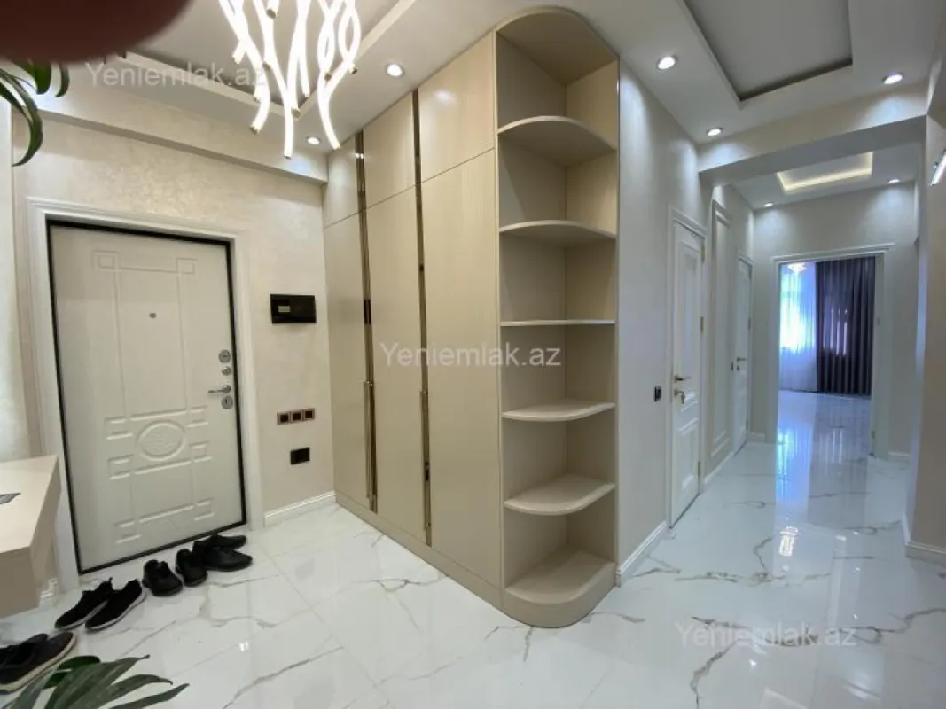 Satılır 3 otaqlı yeni tikili 116 m²