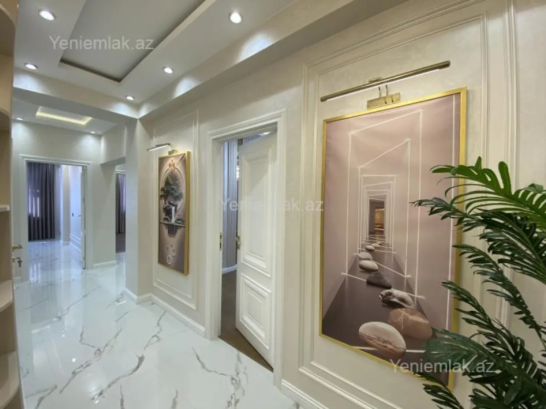 Satılır 3 otaqlı yeni tikili 116 m²