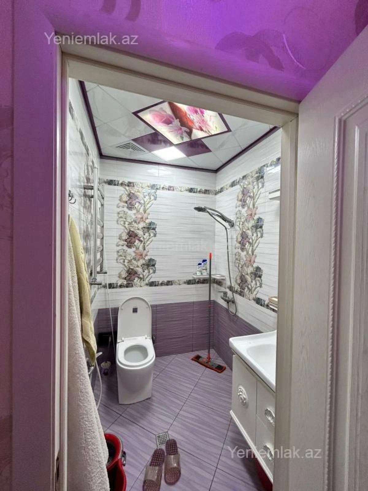 Satılır 2 otaqlı yeni tikili 64 m²