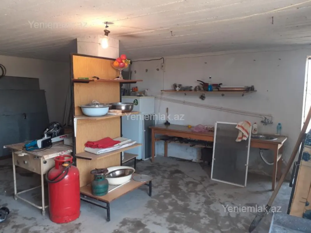 Satılır 3 otaqlı həyət evi 100 m²