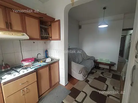 Satılır 2 otaqlı köhnə tikili 56 m²