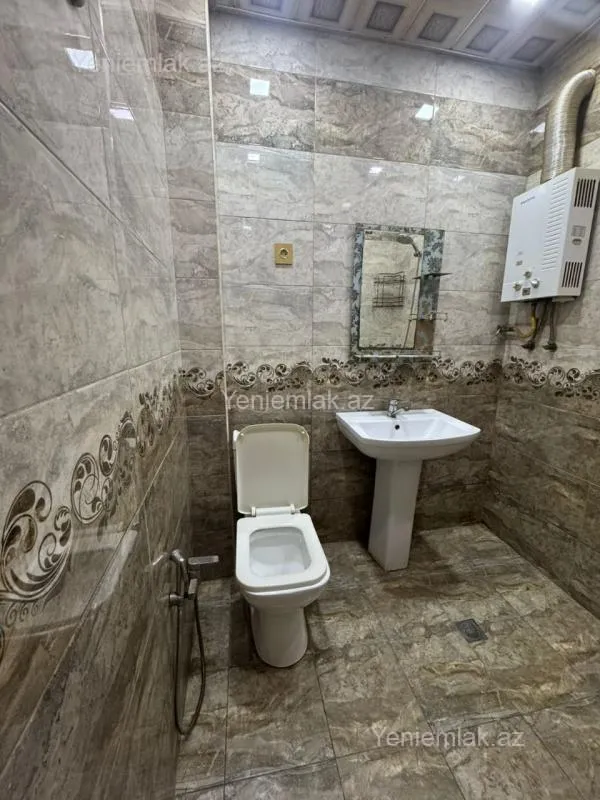 Satılır 1 otaqlı köhnə tikili 36 m²