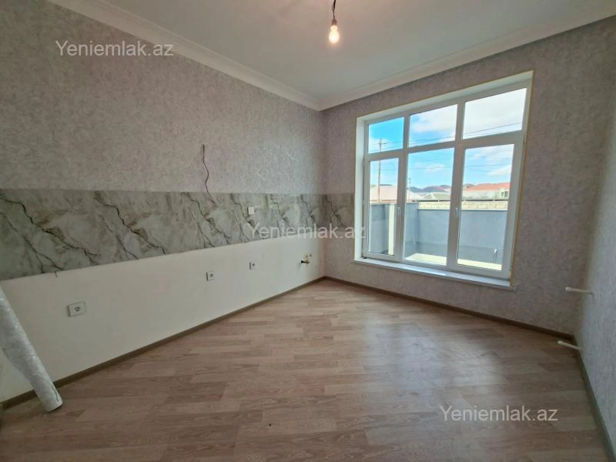 Satılır 4 otaqlı həyət evi 120 m²