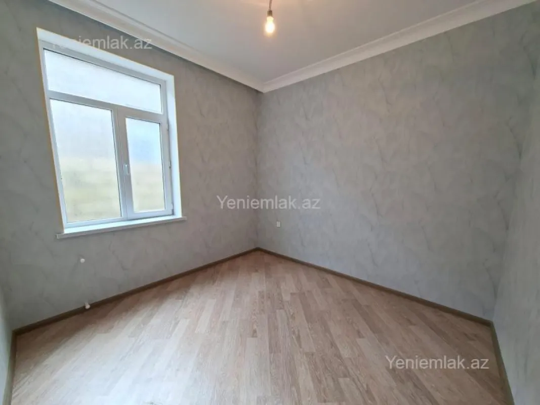 Satılır 4 otaqlı həyət evi 120 m²