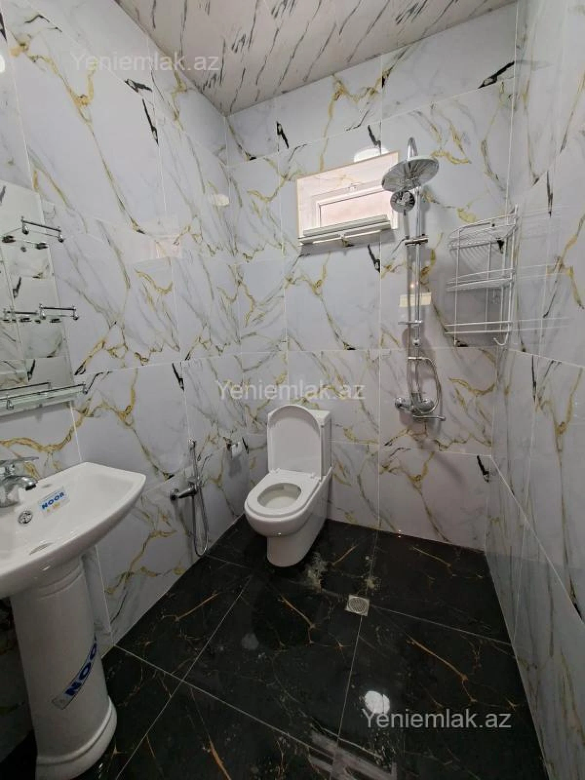 Satılır 4 otaqlı həyət evi 120 m²