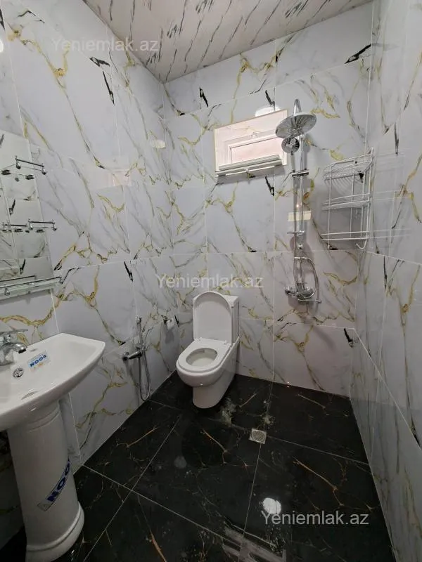 Satılır 4 otaqlı həyət evi 120 m²