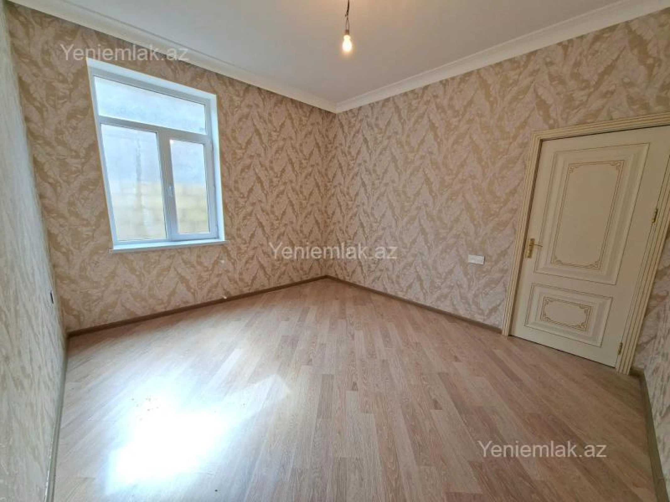 Satılır 4 otaqlı həyət evi 120 m²