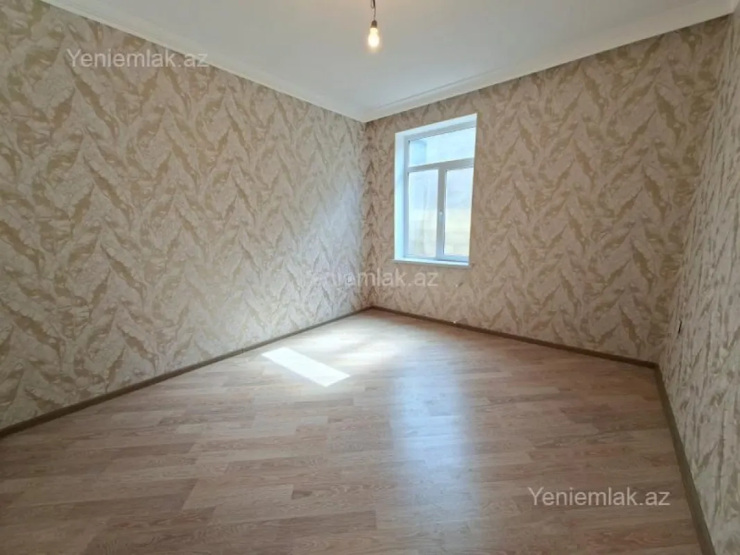 Satılır 4 otaqlı həyət evi 120 m²