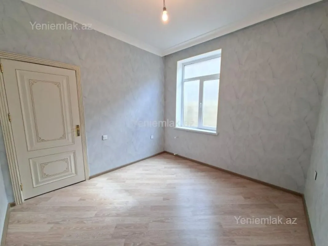 Satılır 4 otaqlı həyət evi 120 m²