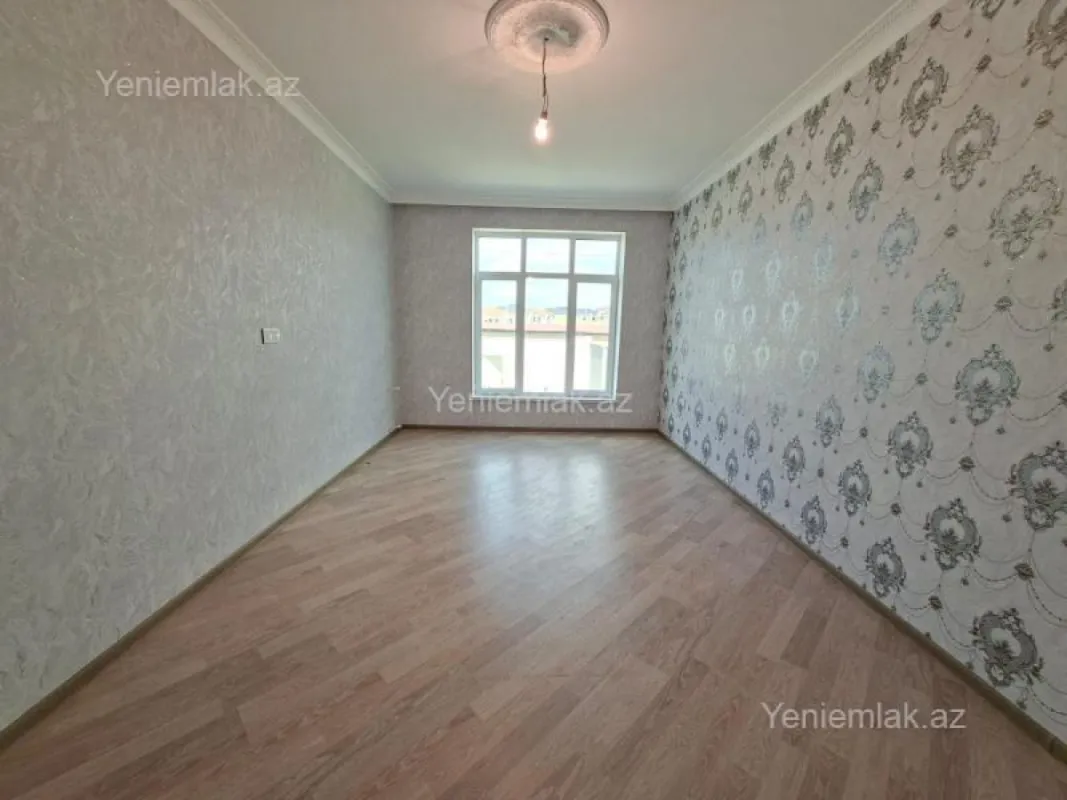 Satılır 4 otaqlı həyət evi 120 m²