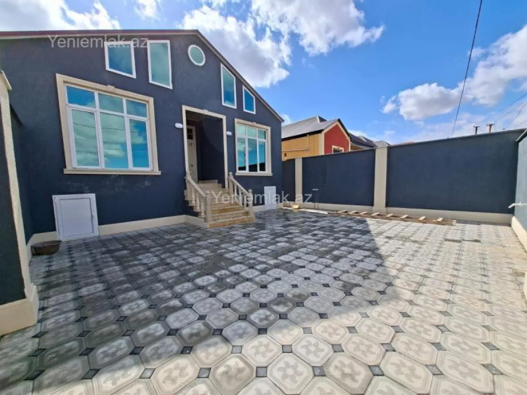 Satılır 4 otaqlı həyət evi 120 m²