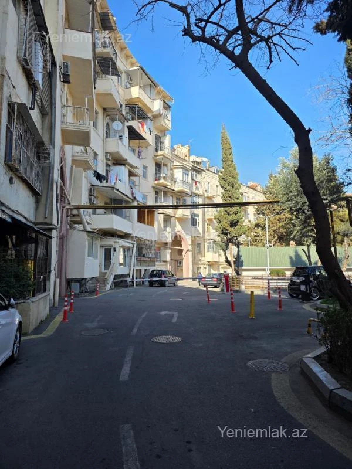 Satılır 3 otaqlı köhnə tikili 80 m²