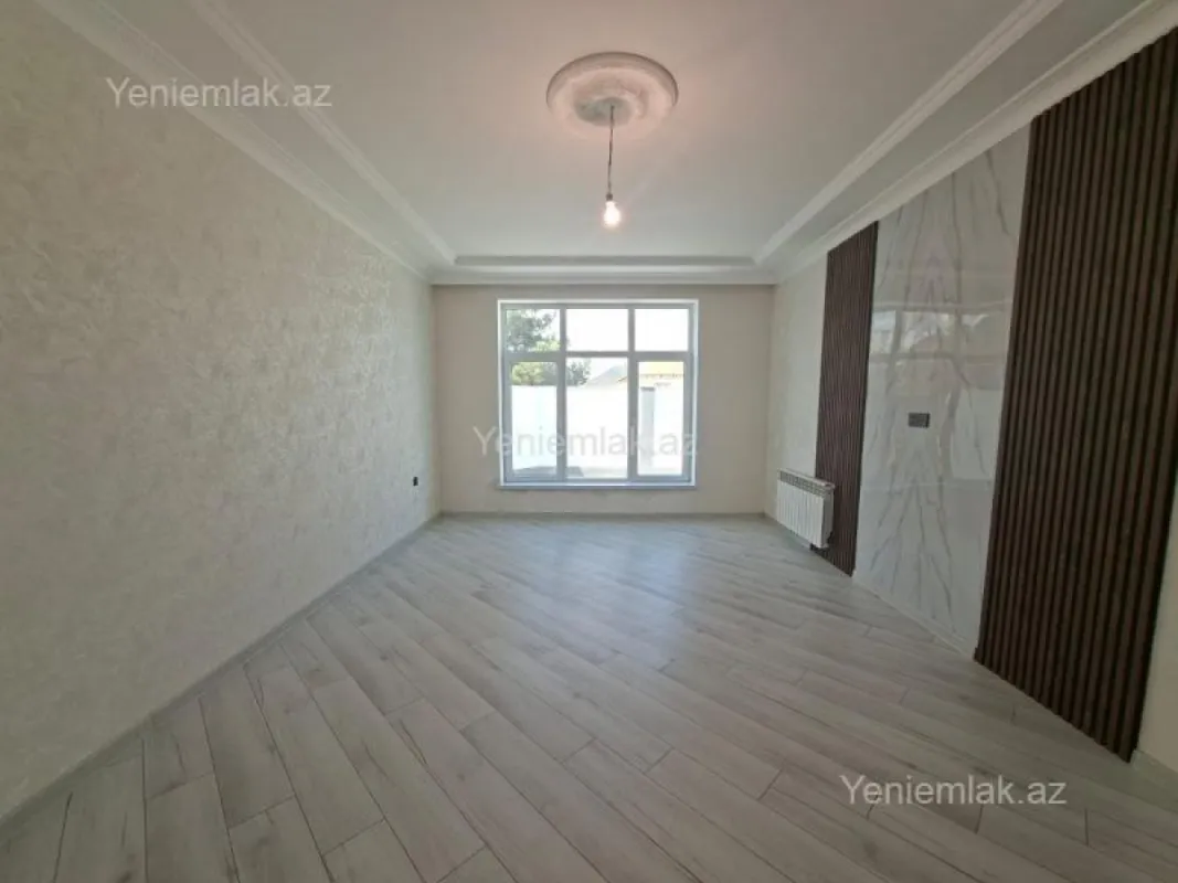 Satılır 5 otaqlı həyət evi 220 m²
