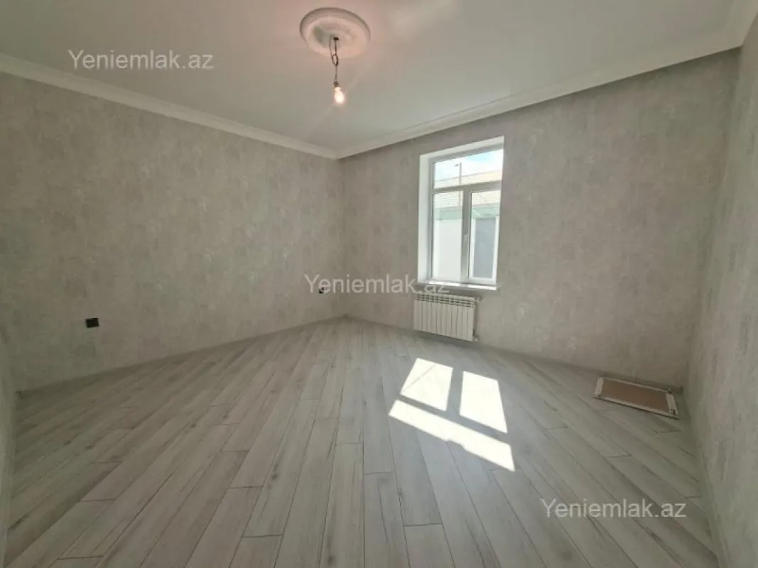 Satılır 5 otaqlı həyət evi 220 m²