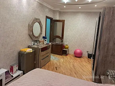 Satılır 2 otaqlı yeni tikili 80 m²