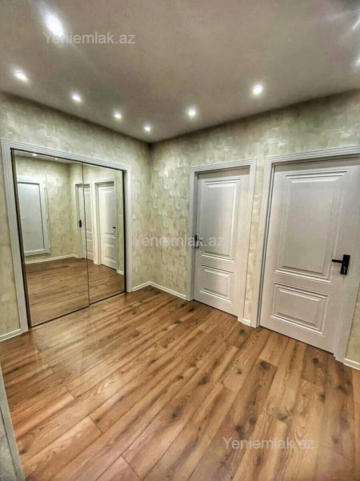 Satılır 3 otaqlı köhnə tikili 65 m²