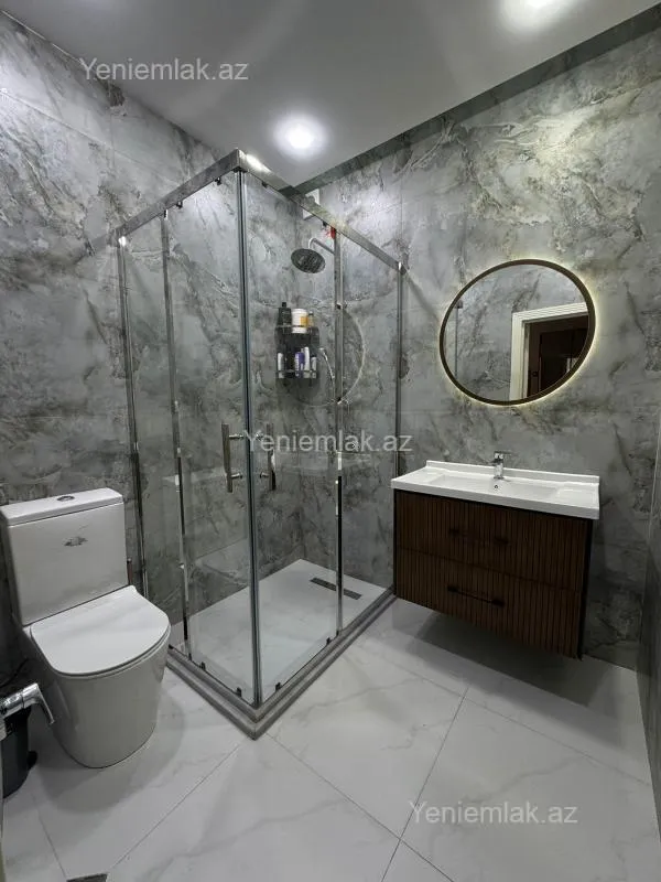 Satılır 3 otaqlı yeni tikili 125 m²