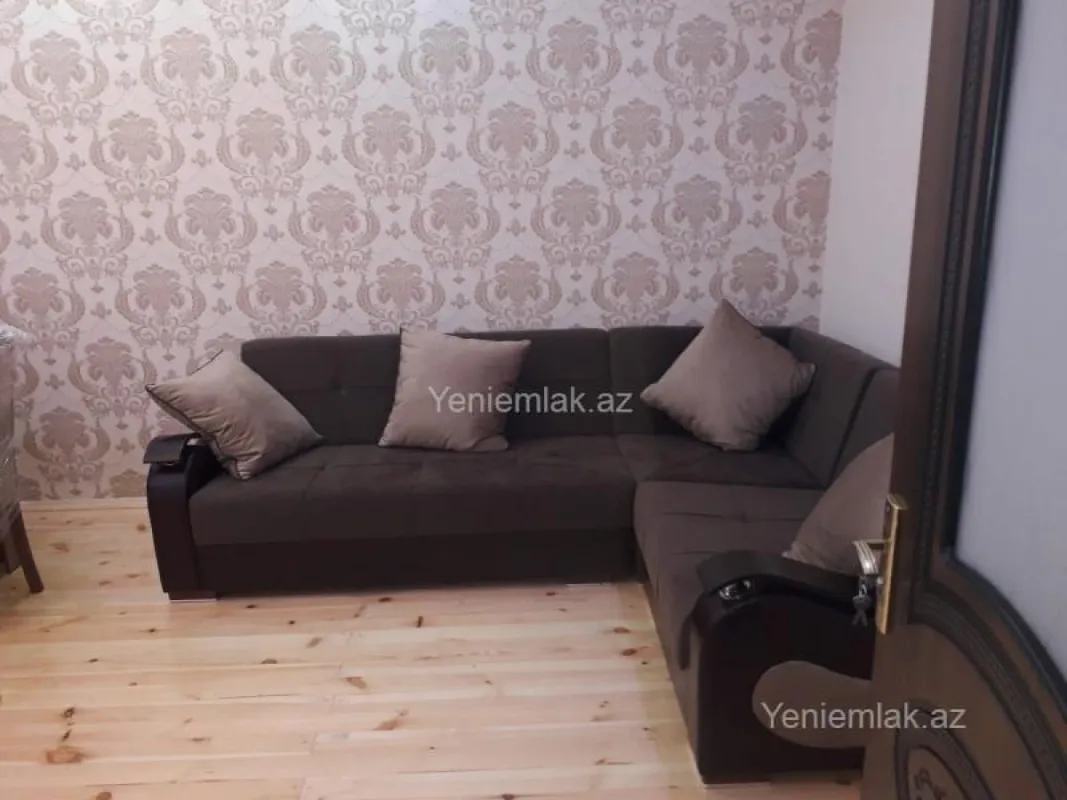 Satılır 2 otaqlı yeni tikili 70 m²