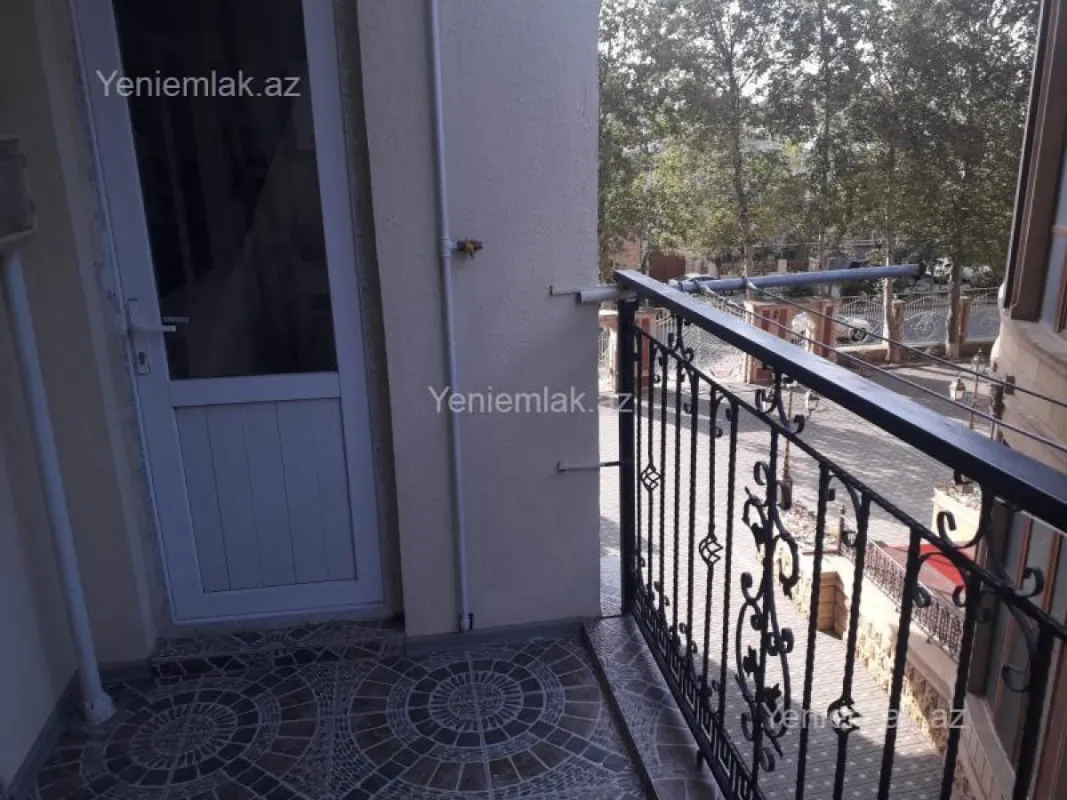 Satılır 2 otaqlı yeni tikili 70 m²