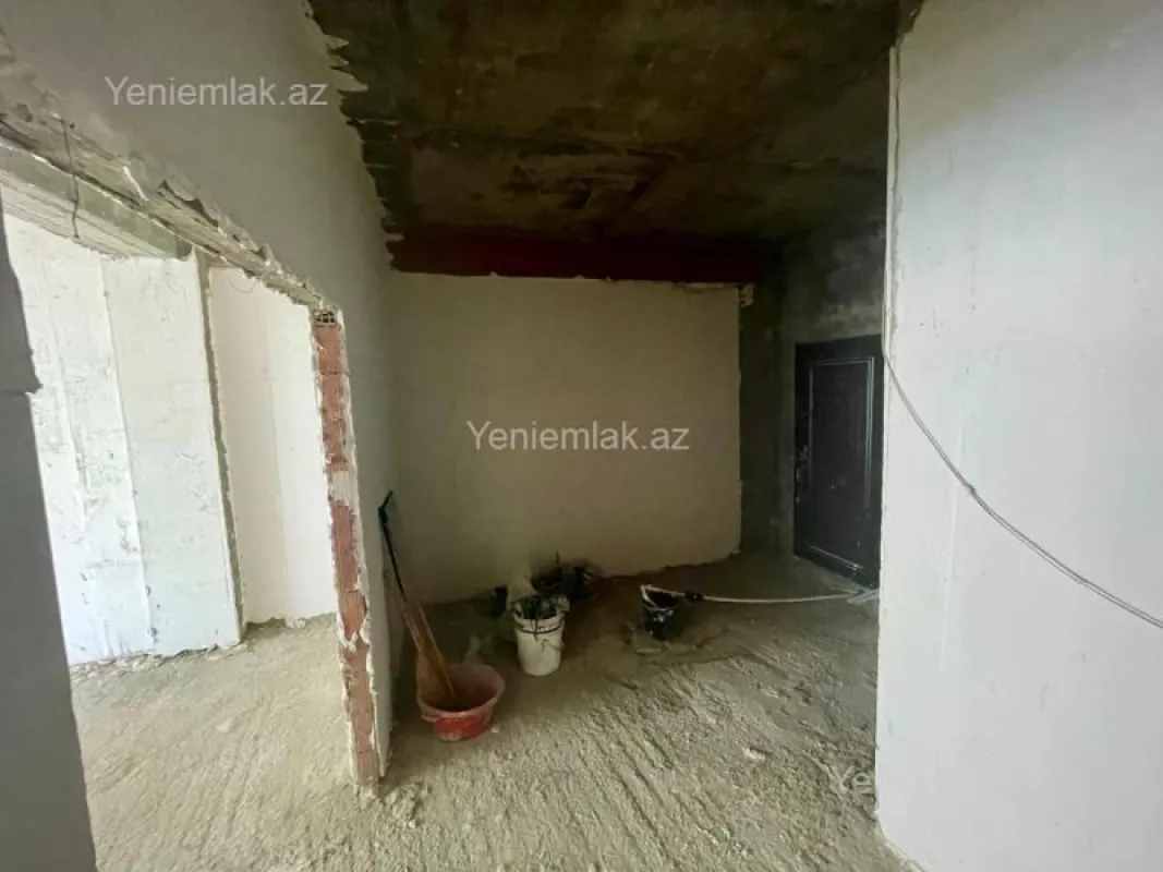 Satılır 3 otaqlı yeni tikili 136 m²