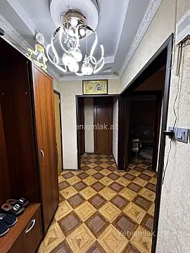 Satılır 4 otaqlı köhnə tikili 85 m²