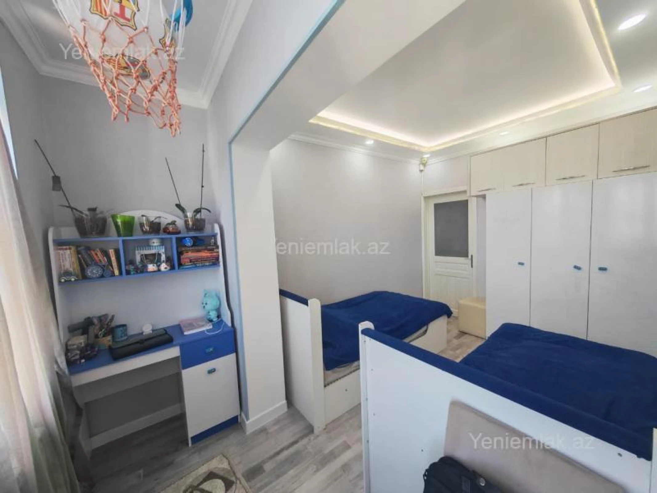 Satılır 3 otaqlı köhnə tikili 70 m²