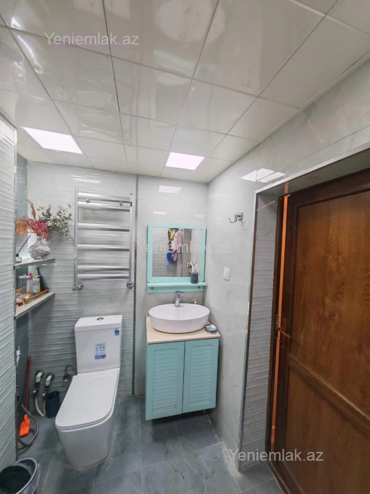 Satılır 3 otaqlı köhnə tikili 70 m²