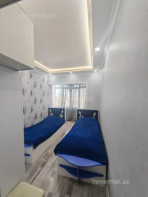 Satılır 3 otaqlı köhnə tikili 70 m²