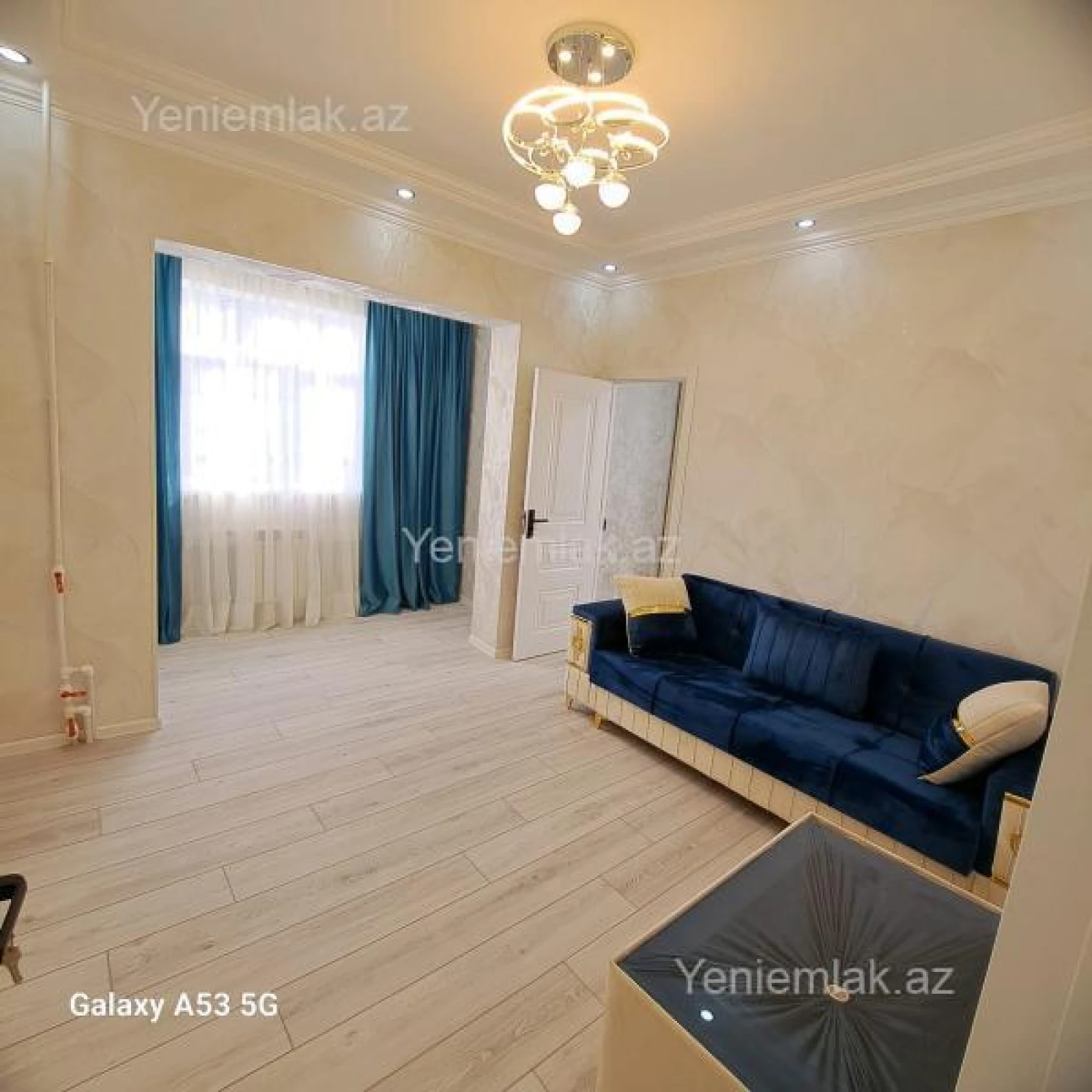 Satılır 2 otaqlı köhnə tikili 45 m²
