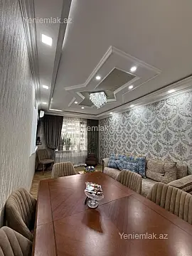 Satılır 3 otaqlı köhnə tikili 80 m²
