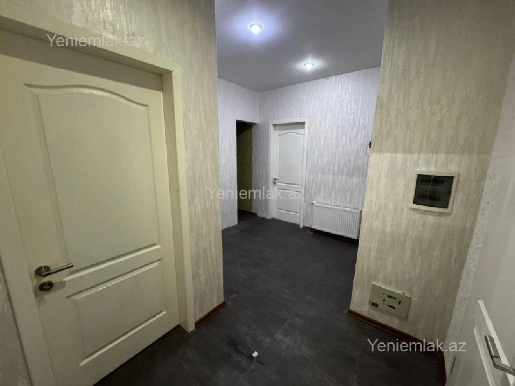 Satılır 2 otaqlı yeni tikili 95 m²