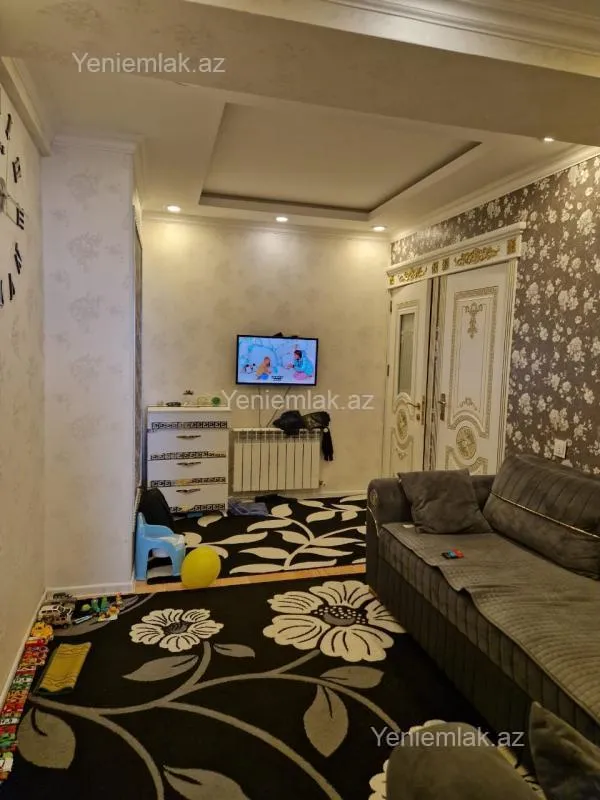 Satılır 3 otaqlı yeni tikili 79 m²