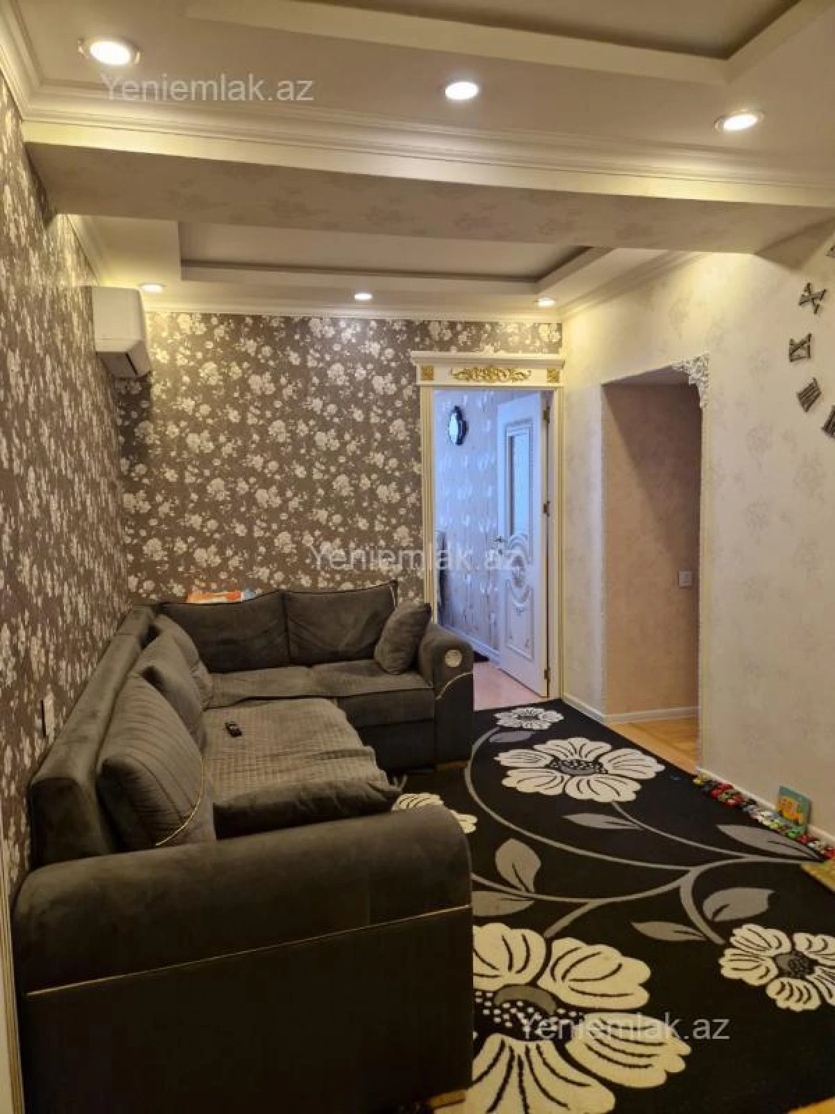 Satılır 3 otaqlı yeni tikili 79 m²