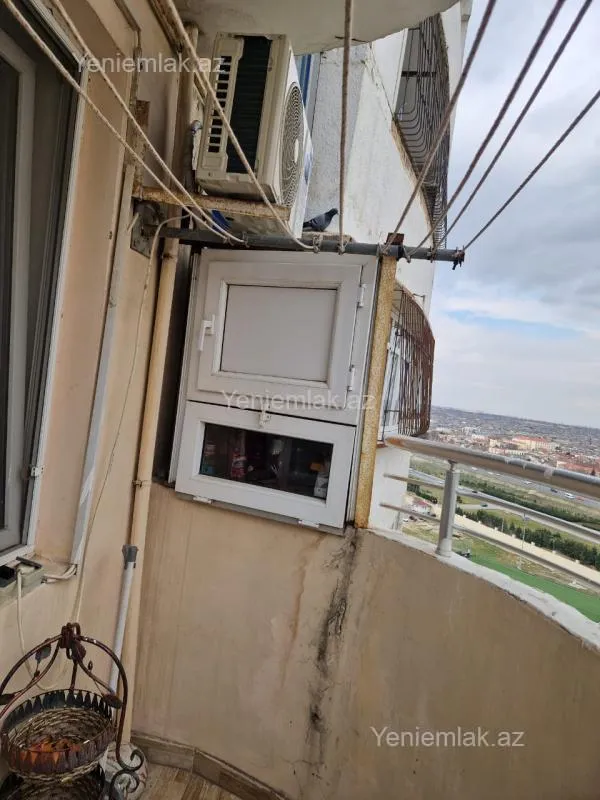 Satılır 3 otaqlı yeni tikili 79 m²