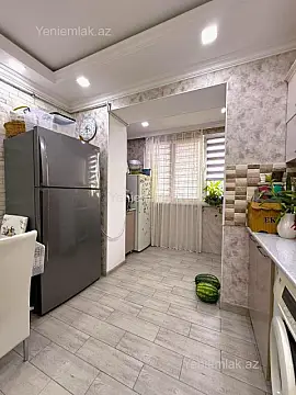 Satılır 3 otaqlı köhnə tikili 76 m²