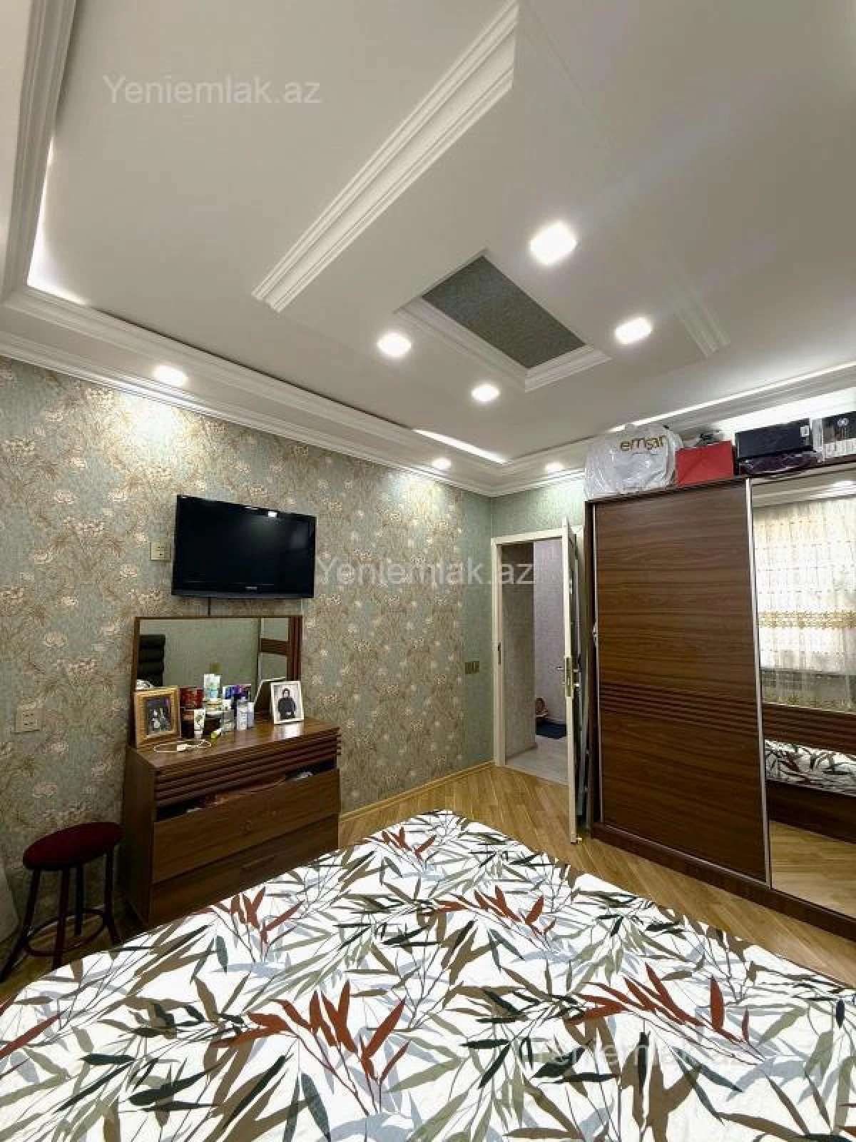 Satılır 3 otaqlı köhnə tikili 76 m²