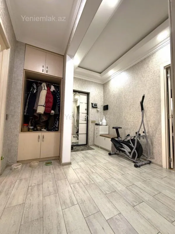 Satılır 3 otaqlı köhnə tikili 76 m²